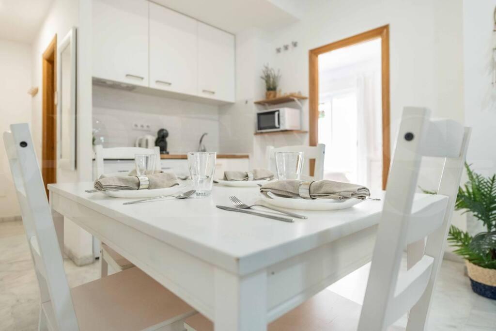 Comfortable At Capuchinos By Rems * Malaga